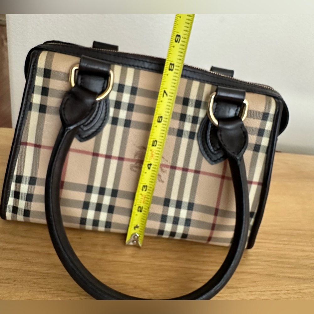 Burberry Handbag - Picture 14 of 17